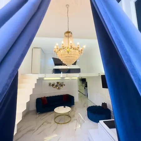 Jacuzzi Loft דירה *