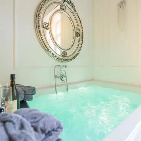 Jacuzzi Loft Apartmán