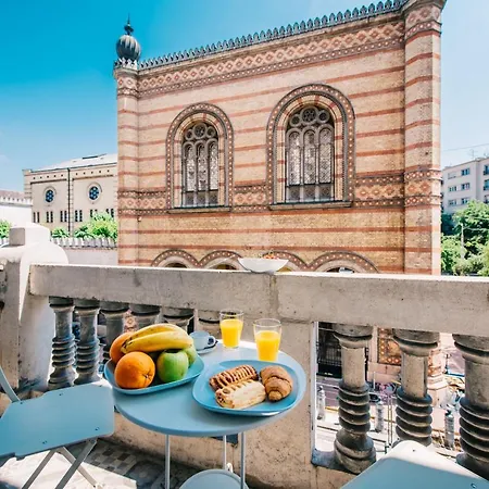 Apartment Jacuzzi Sinagoga View Budapest