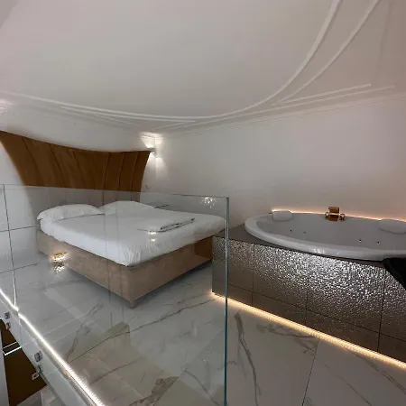 Lejlighed Jacuzzi Loft *