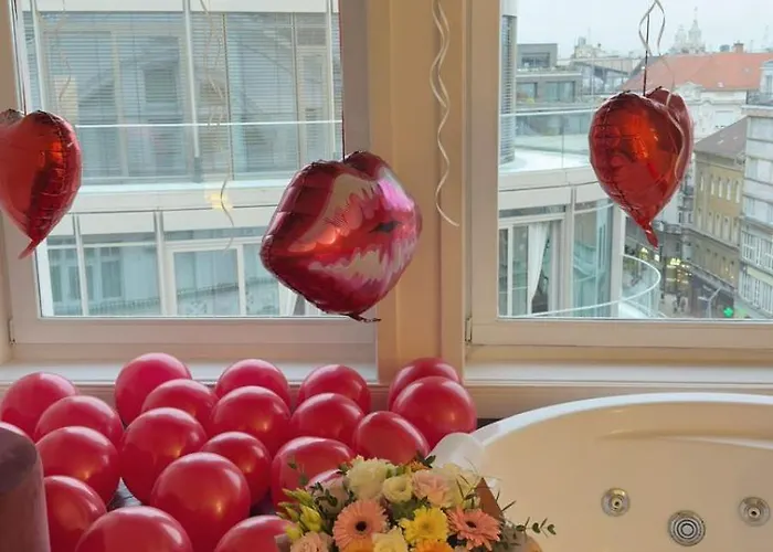 Jacuzzi Loft Lägenhet Budapest