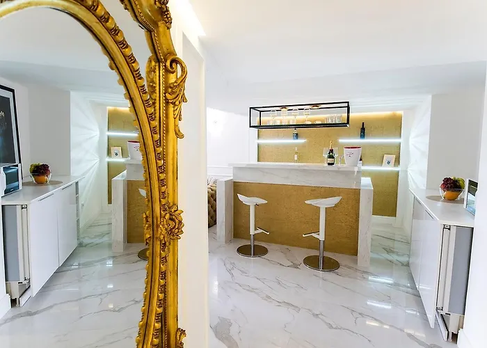 Jacuzzi Loft Lägenhet Budapest