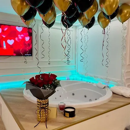 Jacuzzi Loft *