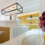 شقة Jacuzzi Loft بودابست