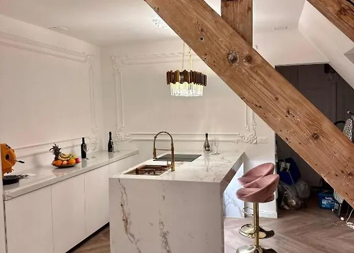 Jacuzzi Loft *